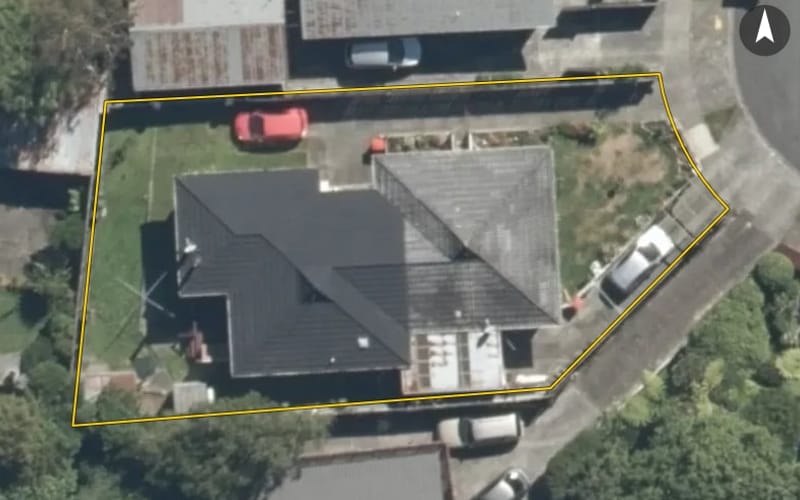 12A Garnet Grove