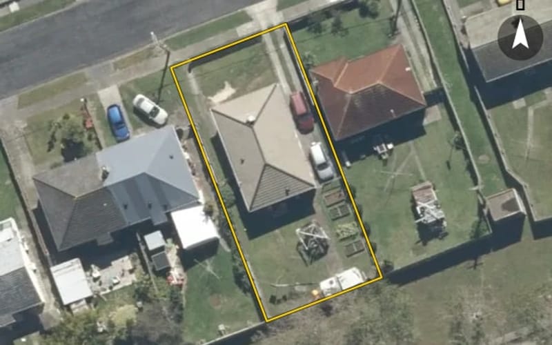 74 Strand Crescent