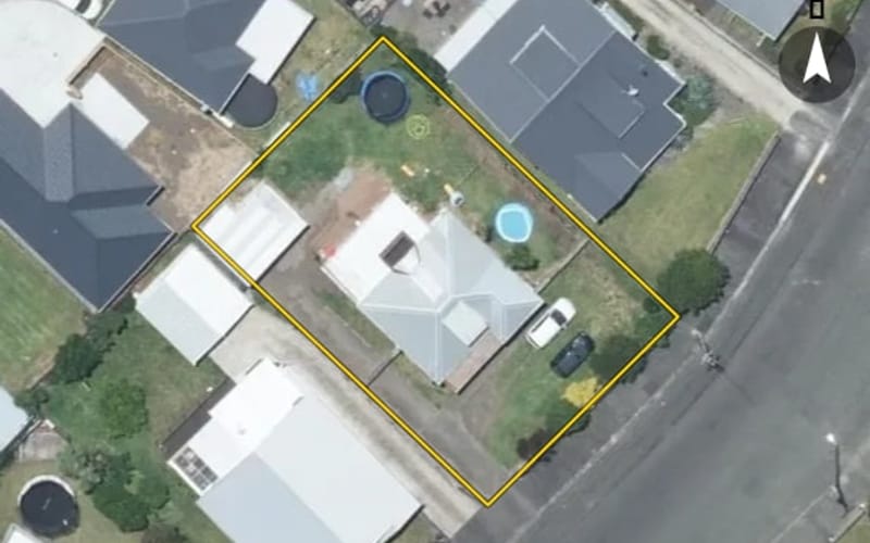 48 Tawa Street