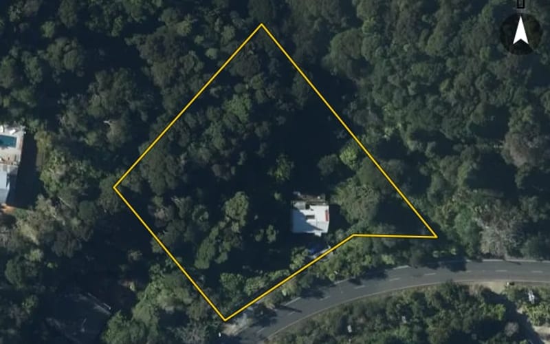 1011 Sandspit Road
