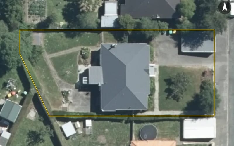 8 Angland Avenue