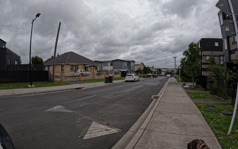 10B Playfair Road