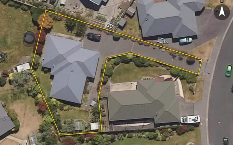 11 Duxford Crescent