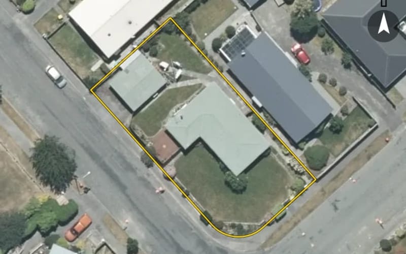 9 Russell Avenue