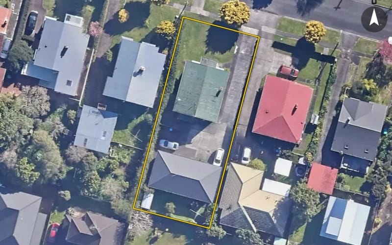 12 Foch Avenue