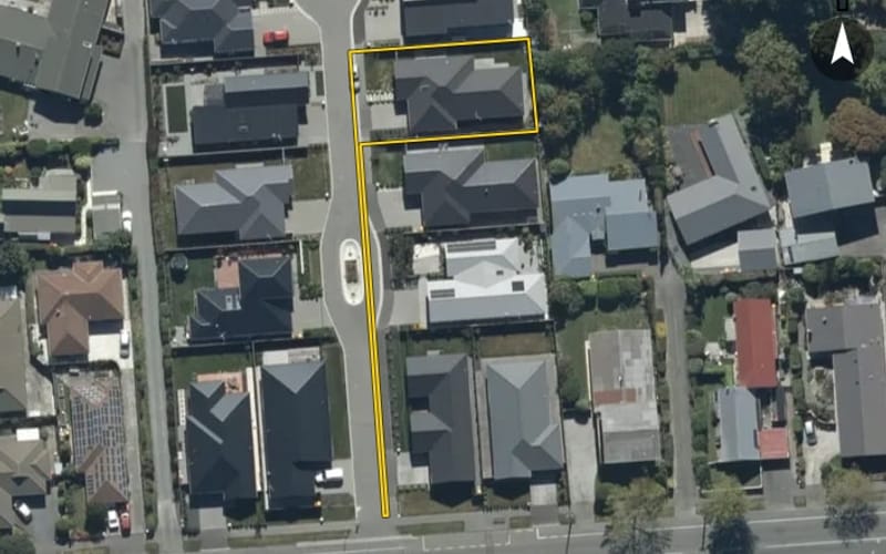 8 Graeme Cooper Lane