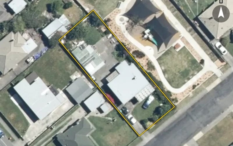 402 Hinau Street