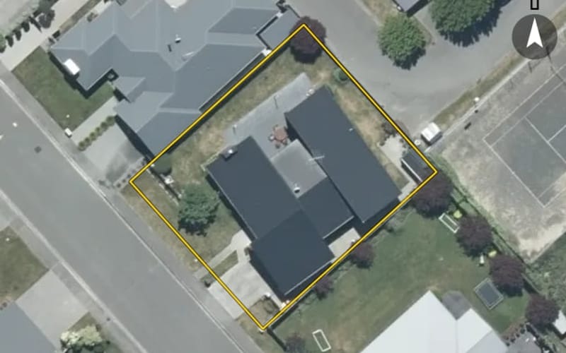 8 Somerset Grove