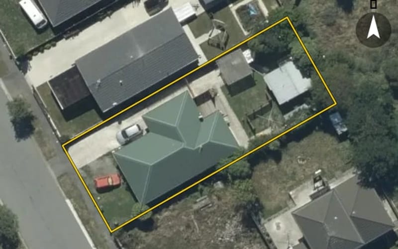 4 Farnborough Street
