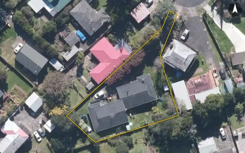 33 Lowtherhurst Road
