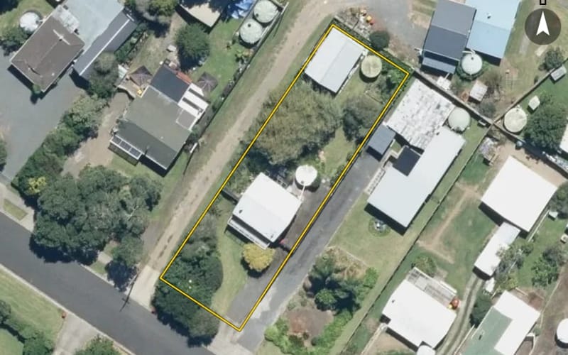 11 Bays Road