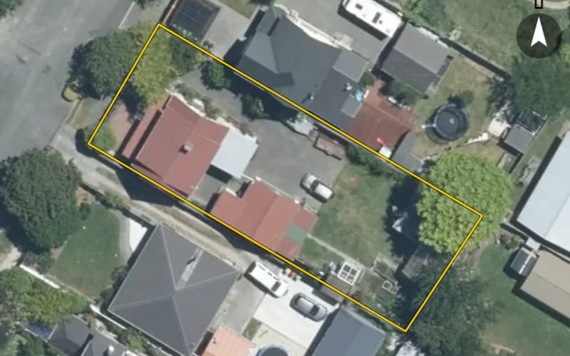 8 Grandi Avenue