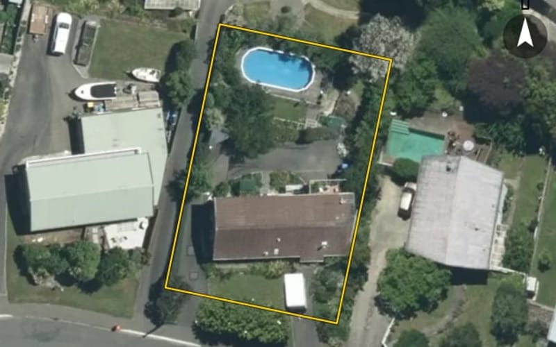 35 Douglas Road
