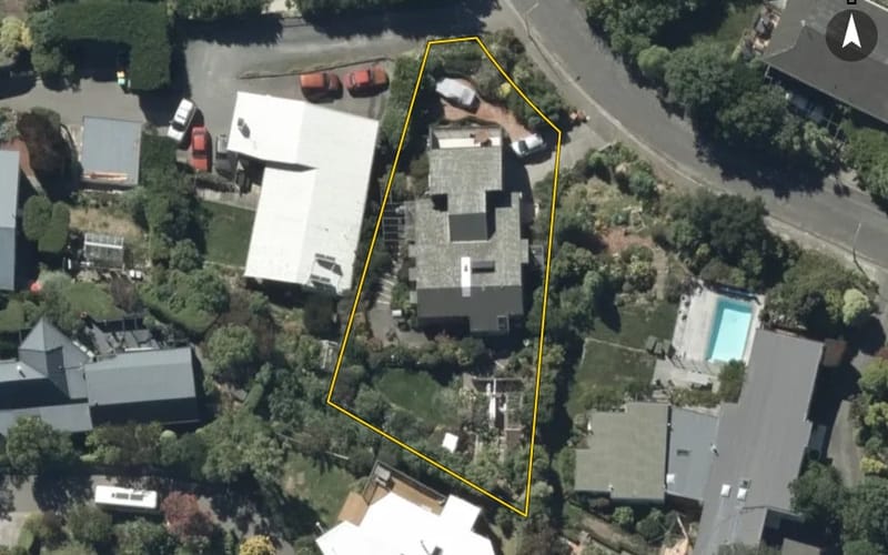 4 Amherst Place