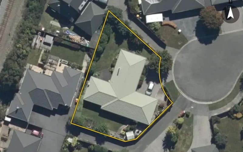 9 Thicket Close