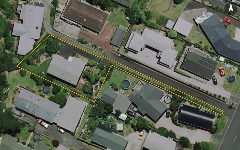 38 Houchens Road