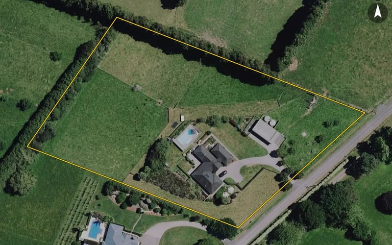 90C Lee Martin Road