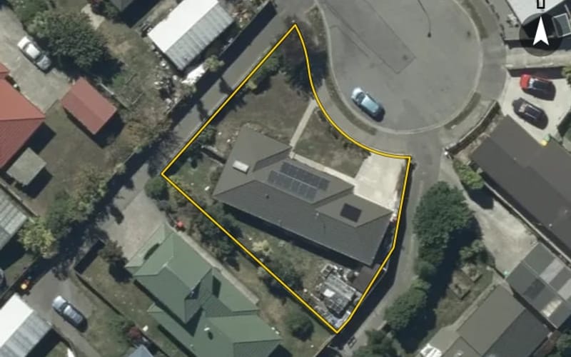 12 Barcelona Place