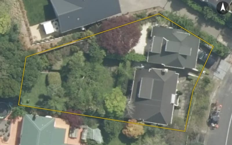 9 Homewood Crescent
