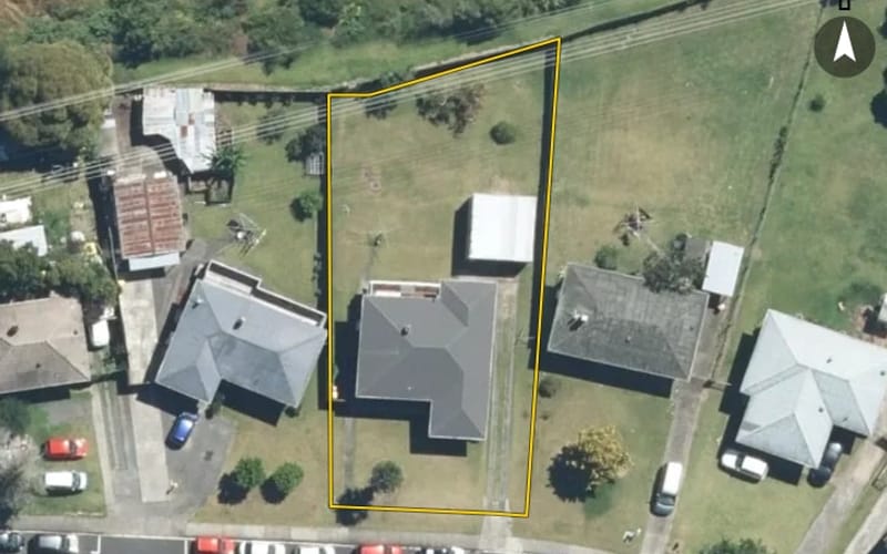 49 Middlemore Crescent