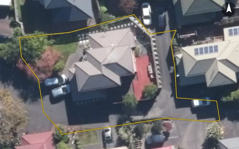 28 Amherst Place