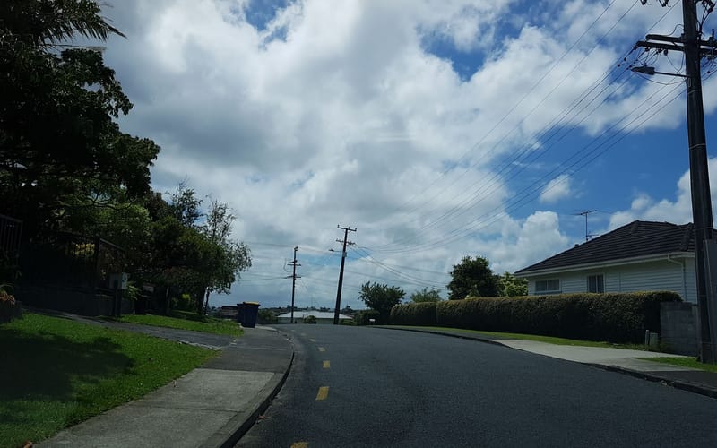 6A Martin Crescent