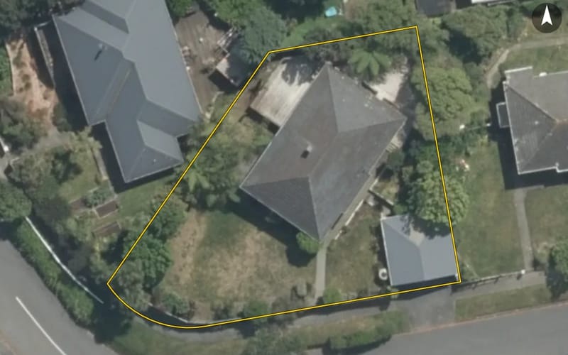 10 Bankot Crescent