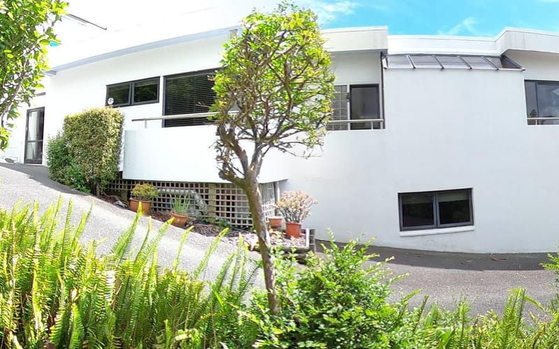 848 Beach Road