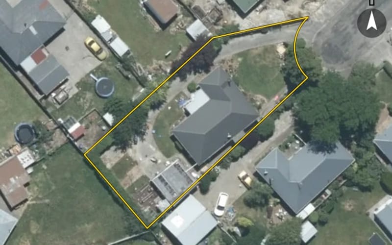 2 Reddecliffe Crescent