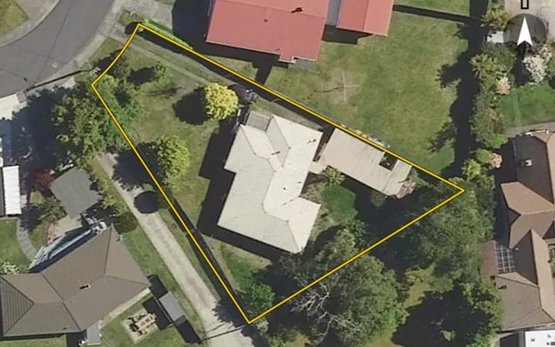 14 Wharepaina Crescent