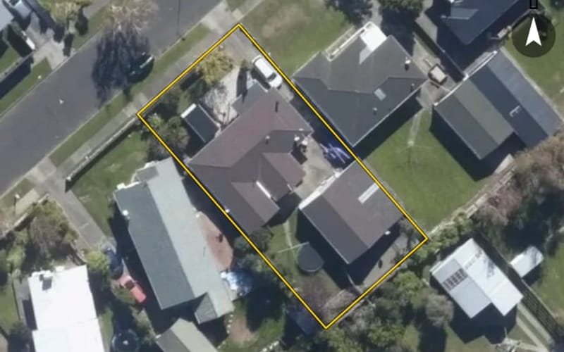 42 Holdsworth Avenue