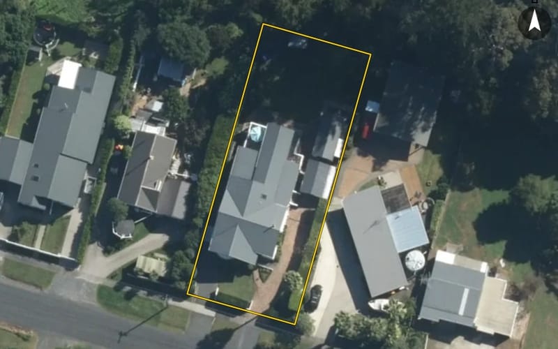 14 Beachlands Road