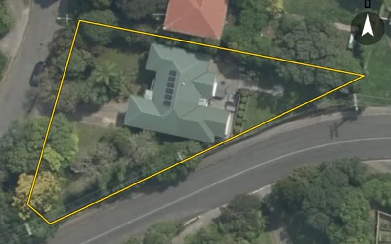 2 Robert Street