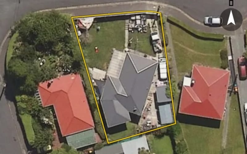 4 McGlashan Street