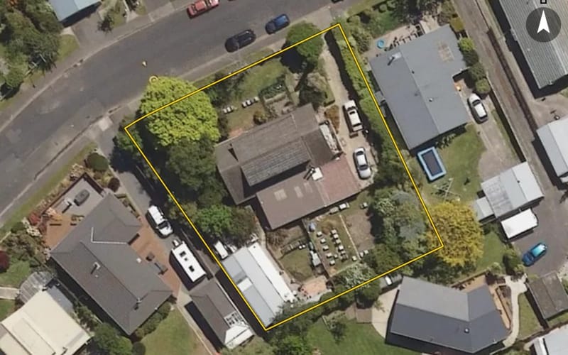42 Kinmont Crescent