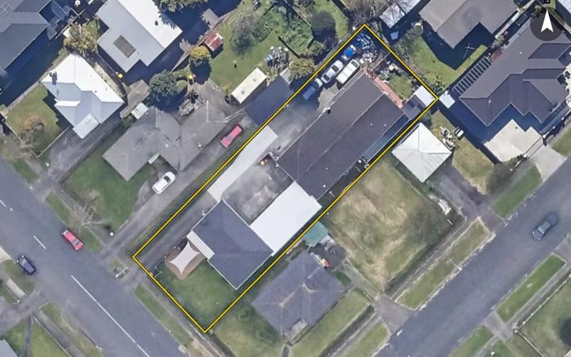 15 Henwood Road