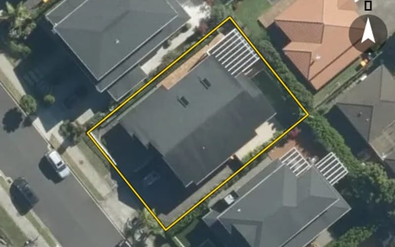 8 Colliston Rise
