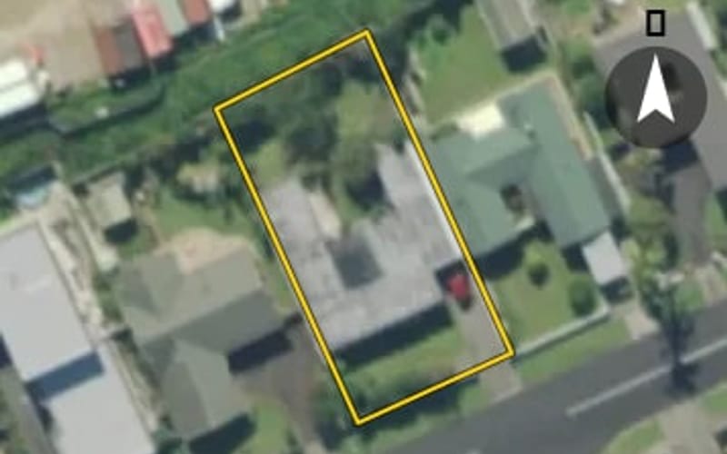 7 Carlton Crescent