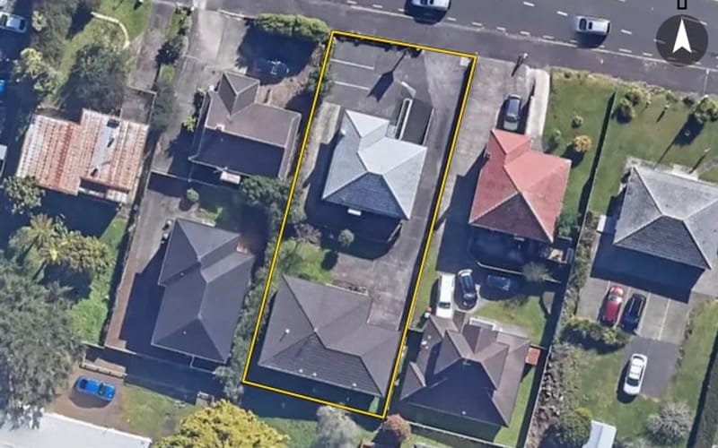 81A St Lukes Road