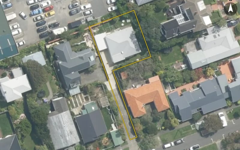 8 Marsden Avenue