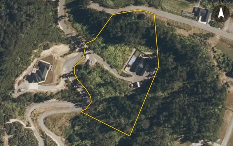 54 Crest Road