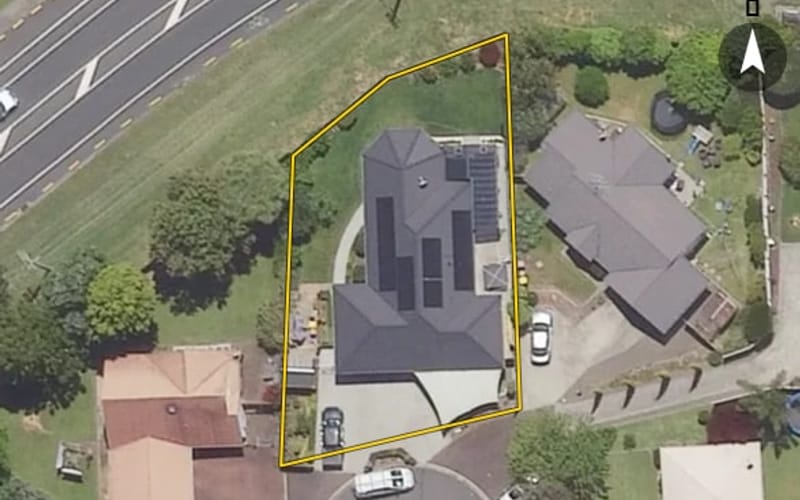 17 Pampas Grove