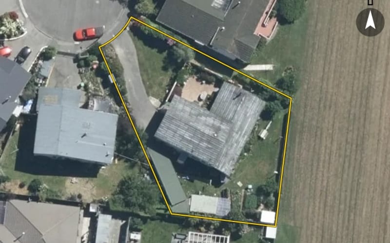13 Braemar Place
