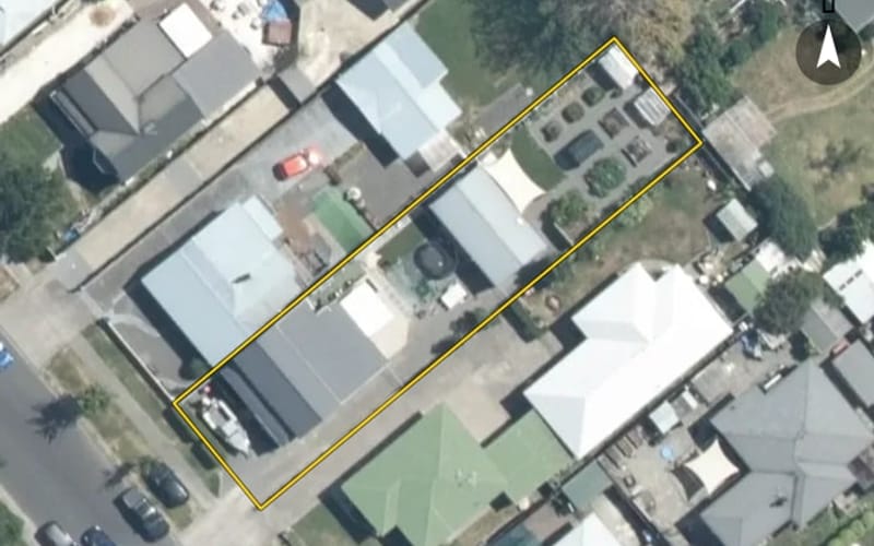 605 Avenue Road West