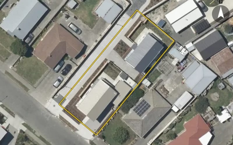 15 McLaren Crescent