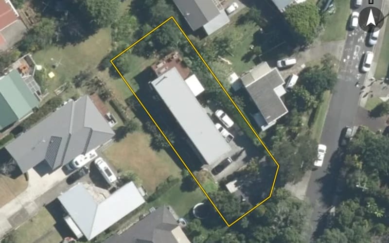 2A Pohutukawa Avenue