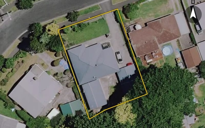 6 Springfield Crescent