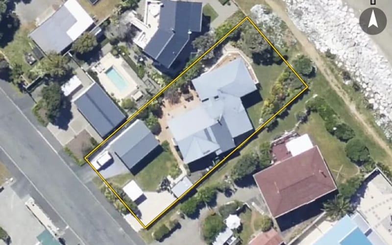 7 Broadsea Avenue