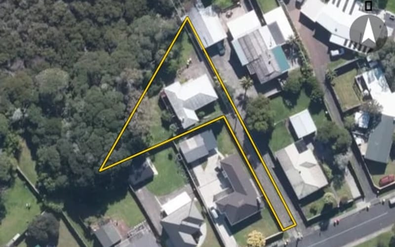 64 Glen Marine Parade