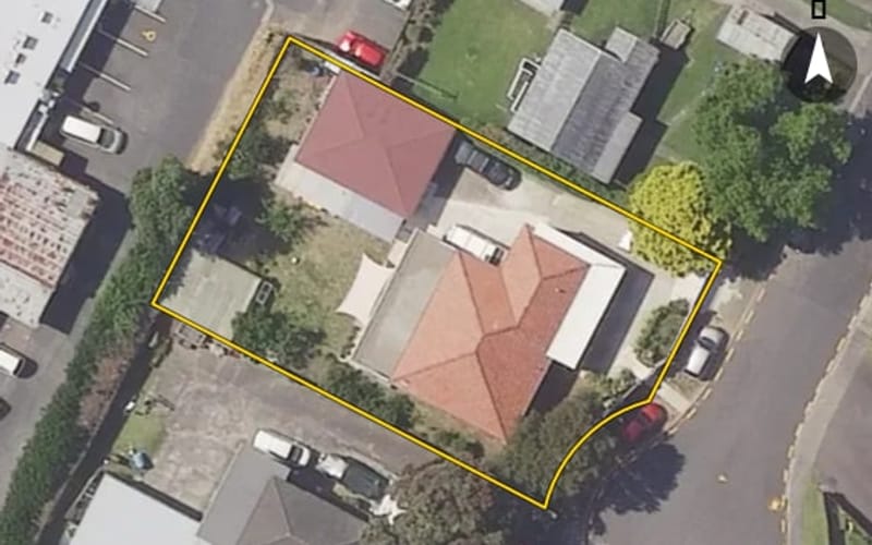 17 Lincoln Terrace